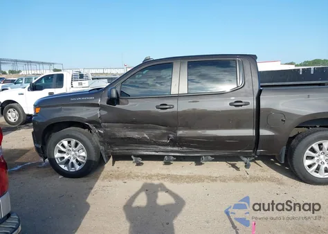 2022 Chevrolet Silverado Ltd C1500 Custom z USA, uszkodzony, nr VIN 1GCPWBEK6NZ121895